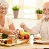 Ako by sa mali stravovať seniori?